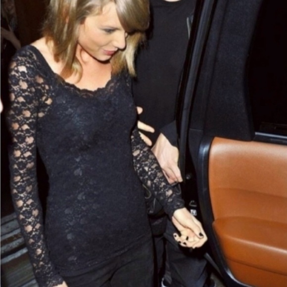 FP | Scandalous Y2K Coquette Scalloped Bodycon Floral Lace Sheer Second Skin Top - Picture 11 of 13